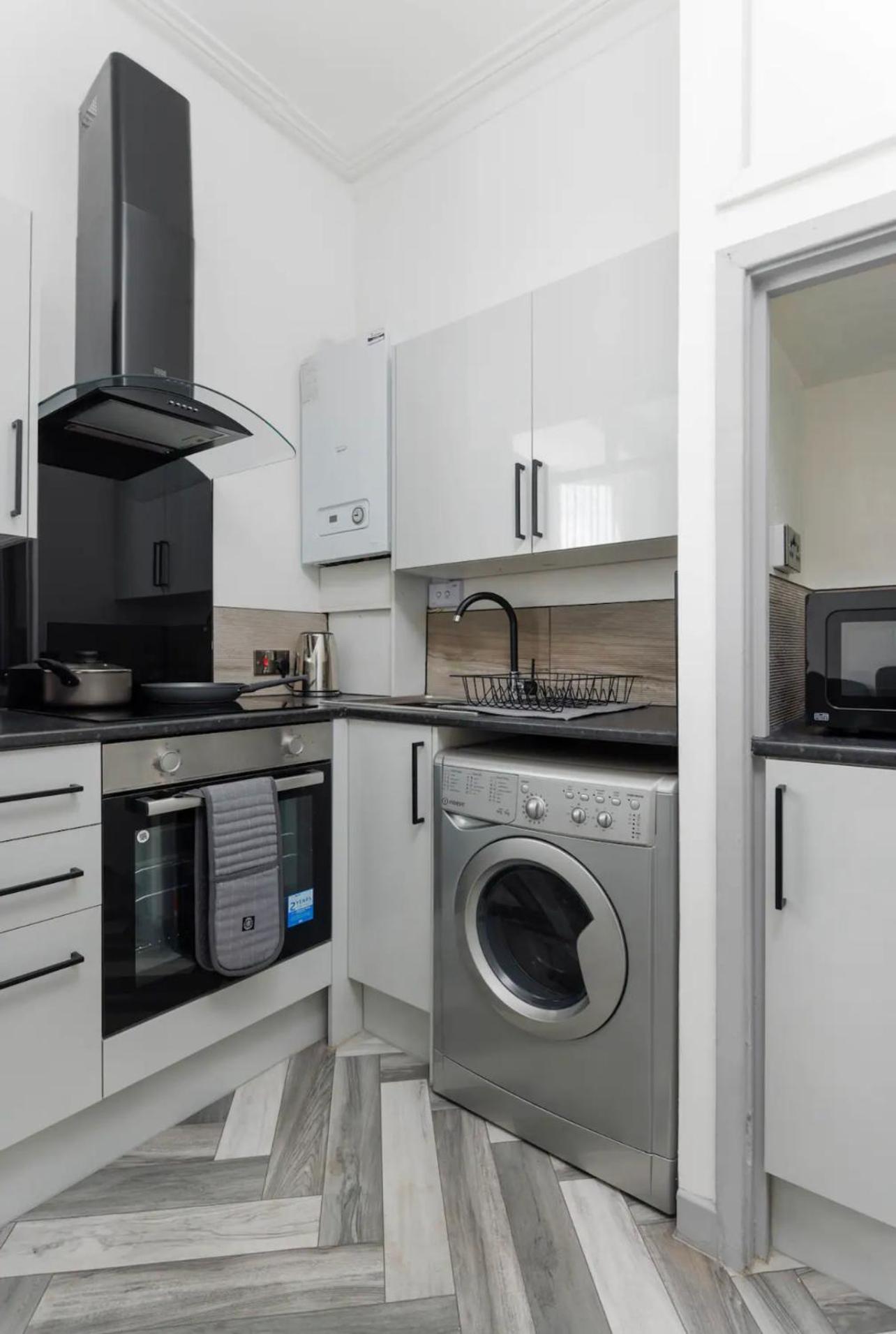 Residency Apartments Liverpool Luaran gambar